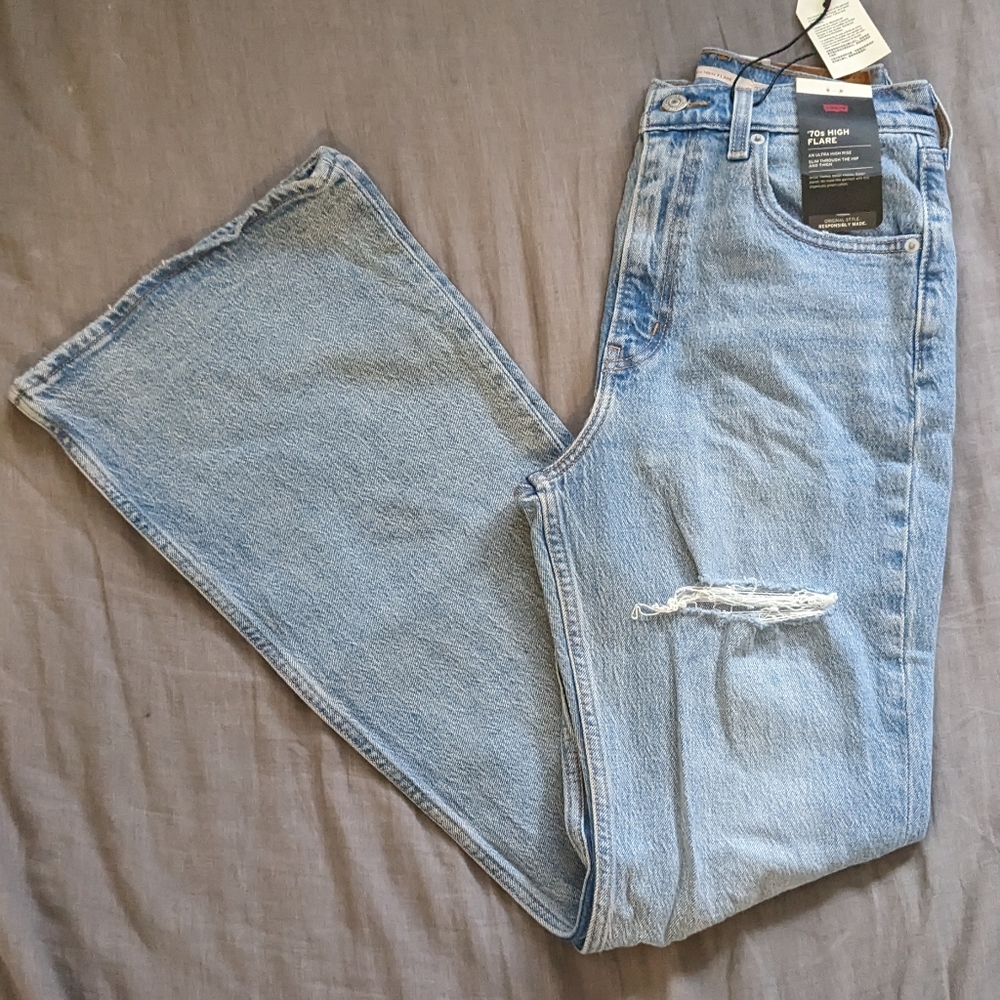Levi's 70s High Rise Flare Jeans You and I